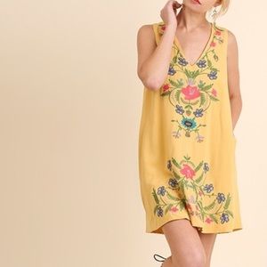 Umgee Yellow Boho Embroidered Pocket Dress Small